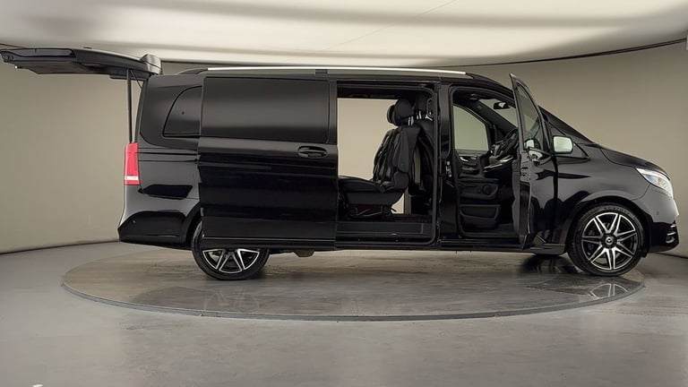 2023 Mercedes-Benz V-Class 2.0 V220d AMG Line MPV 5dr Diesel G-Tronic+ Euro 6 (s/s) XLWB (163 ps)...