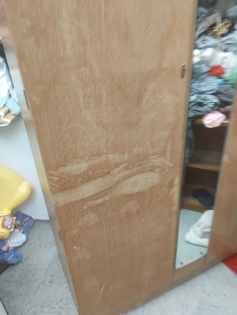 Wardrobe 
