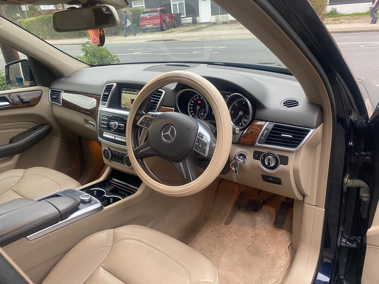 Mercedes-Benz, M CLASS, ML 350, 2014, Semi-Auto, 2987 (cc), 5 doors