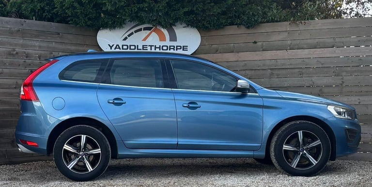 VOLVO XC60 2.0 R-Design Nav D4 2016