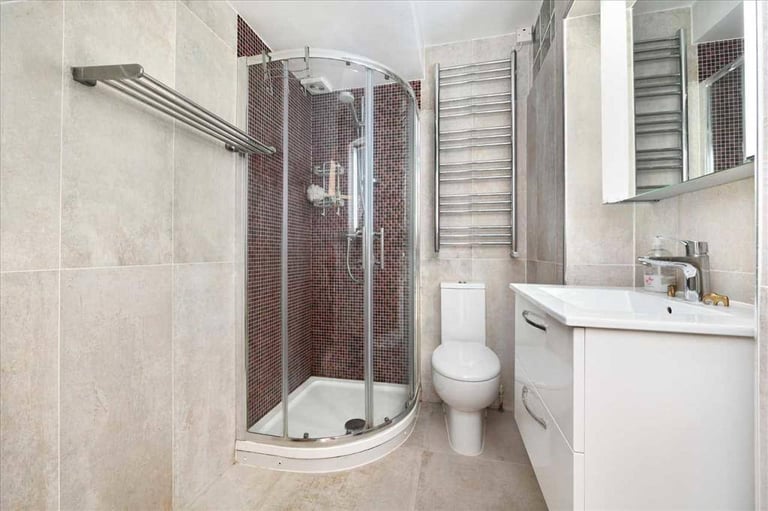 🏡 Spacious Double Room for Couple – Mile End 🏡🗝