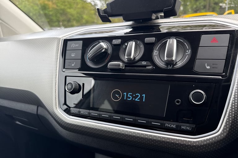 2019 Volkswagen up! 1.0 High up! Euro 6 (s/s) 5dr Hatchback PETROL Manual