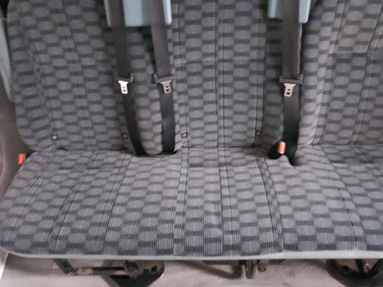 Transit minibus seat with seatbelts 