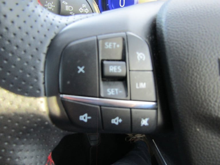 2022 72 FORD KUGA 2.5H DURATEC ST-LINE X EDITION SUV 5DR PETROL HYBRID CVT EURO 