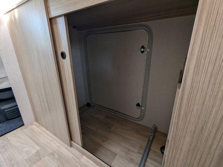 Pilote P720U 2.2 Sensation Motorhome 