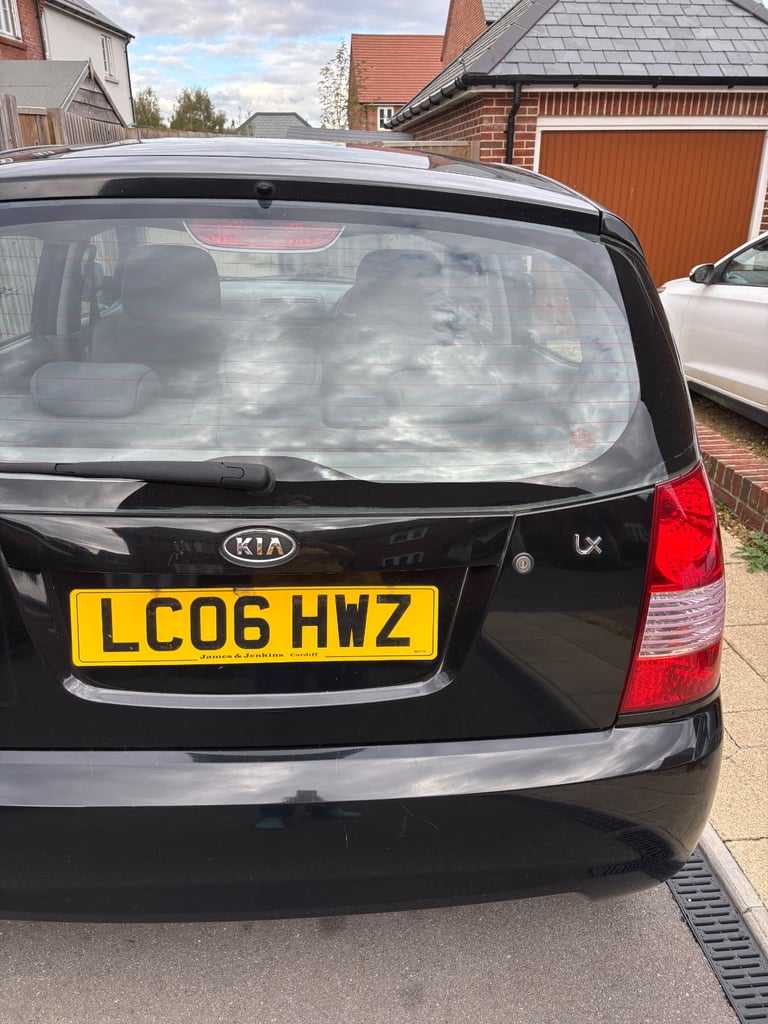 Kia Picanto with brand new mot - Image 15