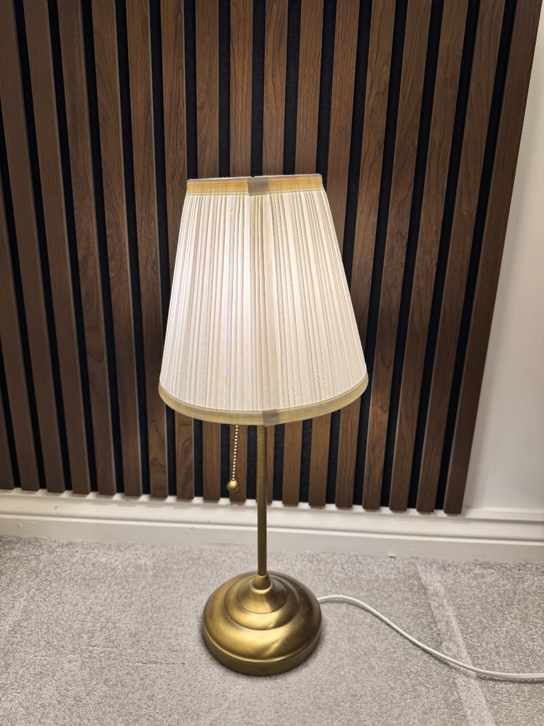 Lamp shade 