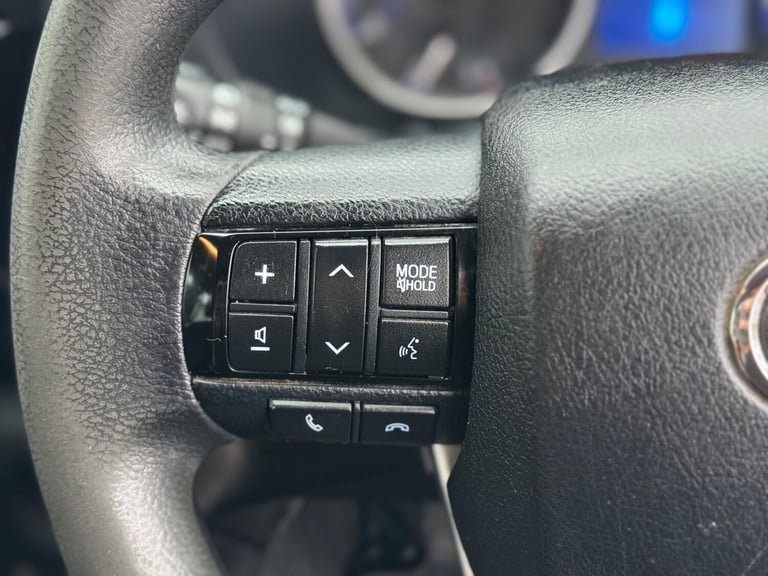 2019 Toyota Hilux Active D/Cab Pick Up 2.4 D-4D PICK UP DIESEL Manual