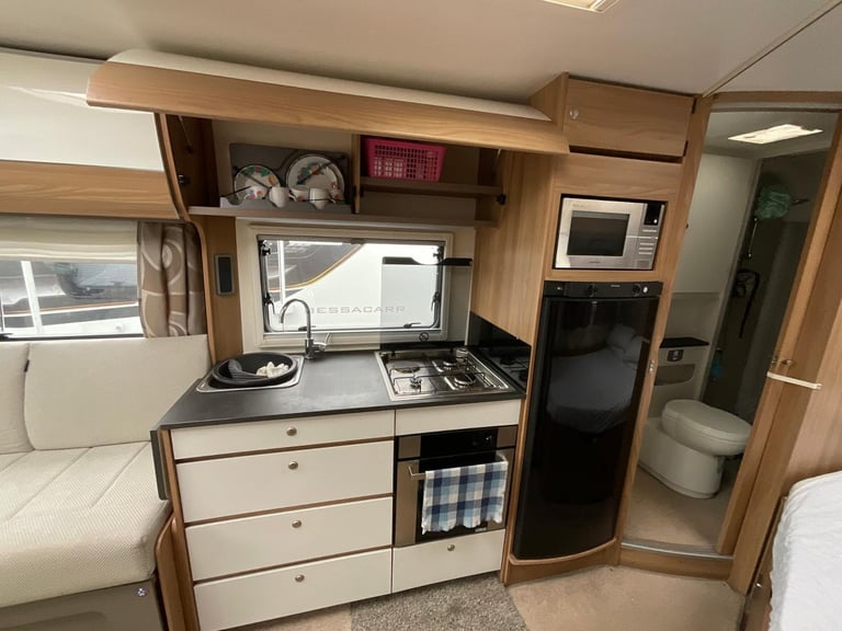 Bailey Autograph 75-2, 2017, 4 Berth, 2 Belts, Rear Fixed Bed