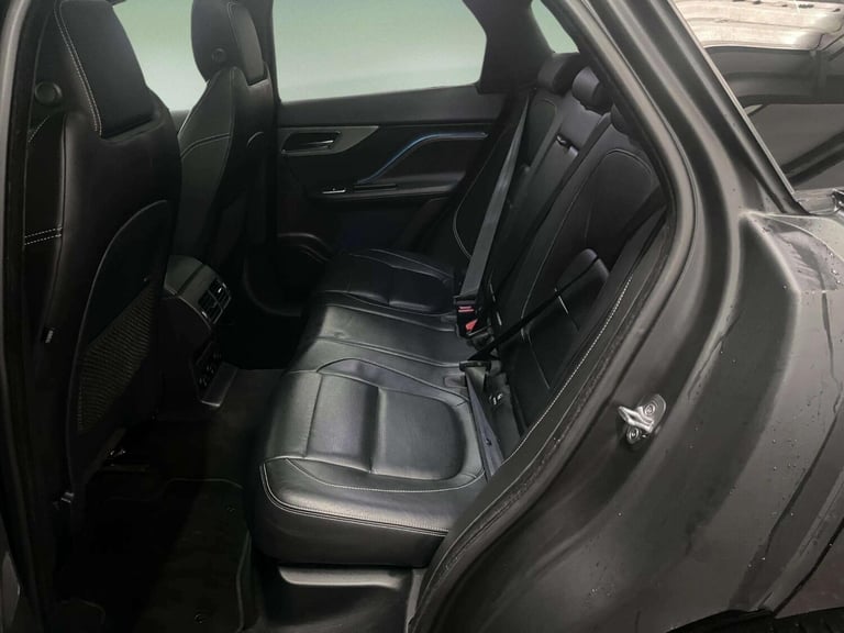 2019 Jaguar F-Pace 2.0 D180 Chequered Flag Auto AWD Euro 6 (s/s) 5dr ESTATE Diesel Automatic