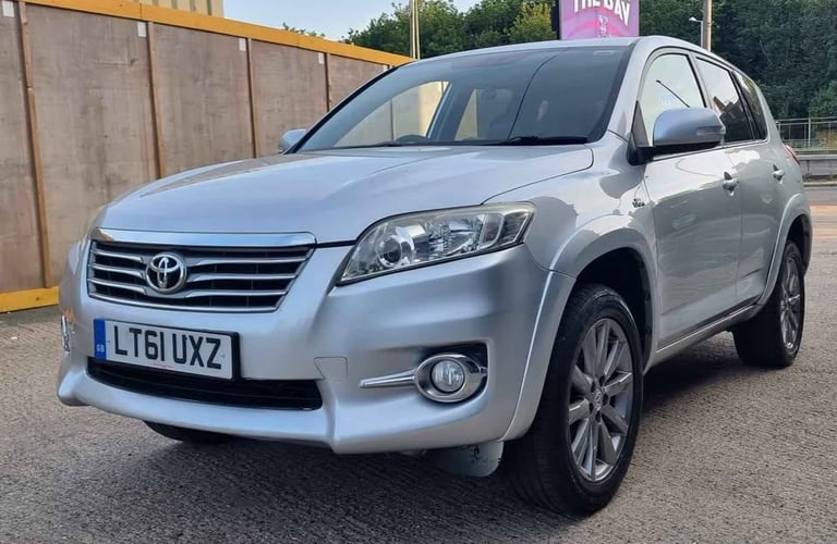 🚙 2012 Toyota RAV4 SR – 2.2 Diesel 4x4 | Automatic | MOT July 2026 ✅