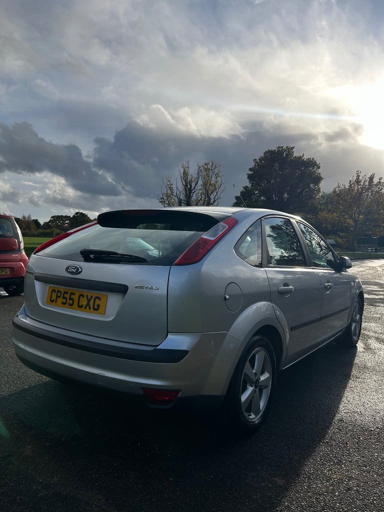 Ford, FOCUS, Hatchback, 2005, Manual, 1596 (cc), 5 doors