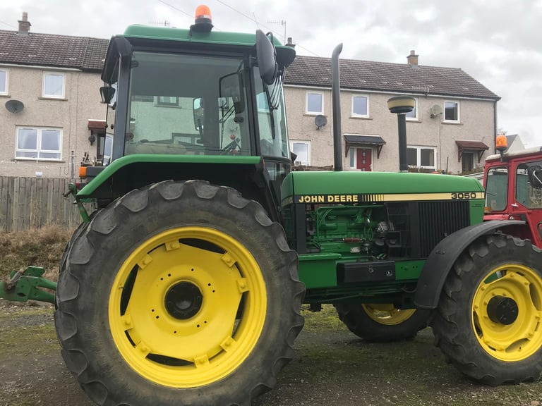 John Deere Tractor. 3050 4W/D