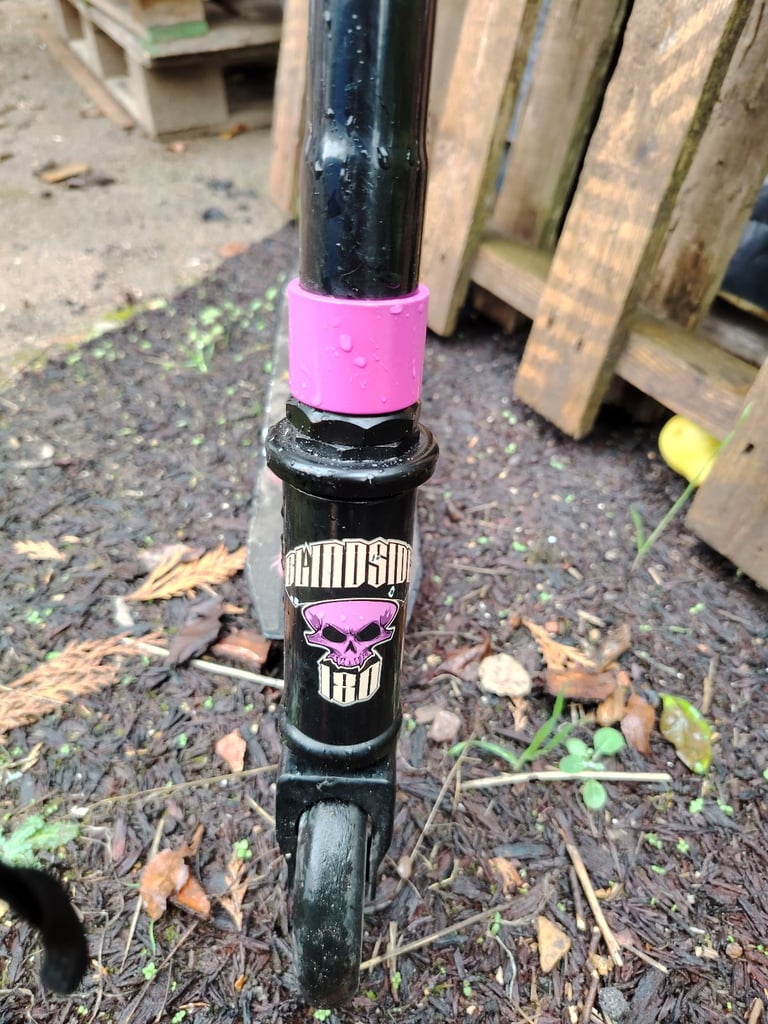 Blindside 180 stunt scooter outdoor kids pink black