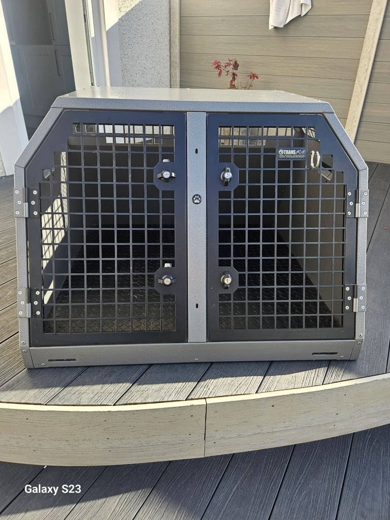 Trans K9 double B2 dog box