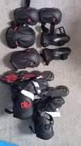 Kids roller blades with helmet and protection 