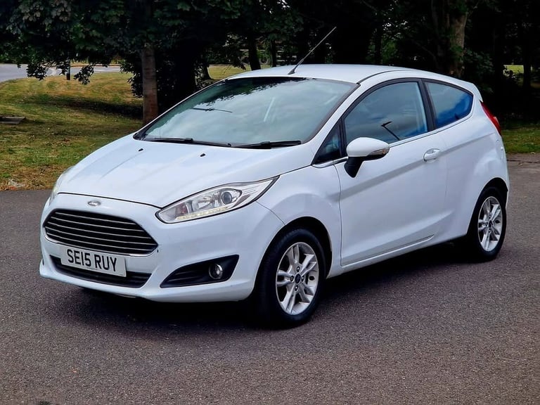 image for 2015 Ford Fiesta 1.25 82 Zetec 3dr HATCHBACK Petrol Manual