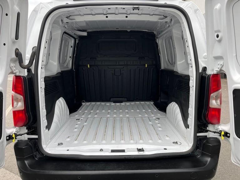  Peugeot Partner 1.5 Bluehdi 1000 Professional Standard Panel Van 5dr Diesel