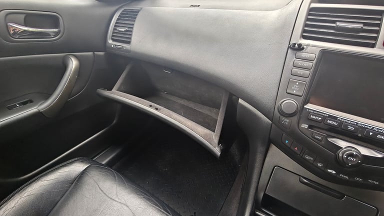 Honda, ACCORD, Saloon, 2008, Semi-Auto, 1998 (cc), 4 doors