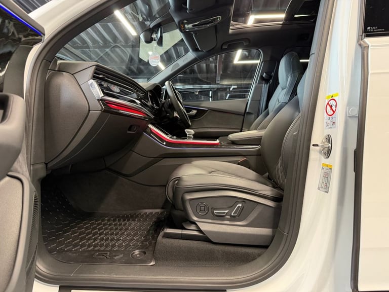 2025 Audi SQ7 4.0 TFSI V8 Black Edition SUV 5dr Petrol Tiptronic quattro Euro 6 (s/s) (50 ESTATE ...