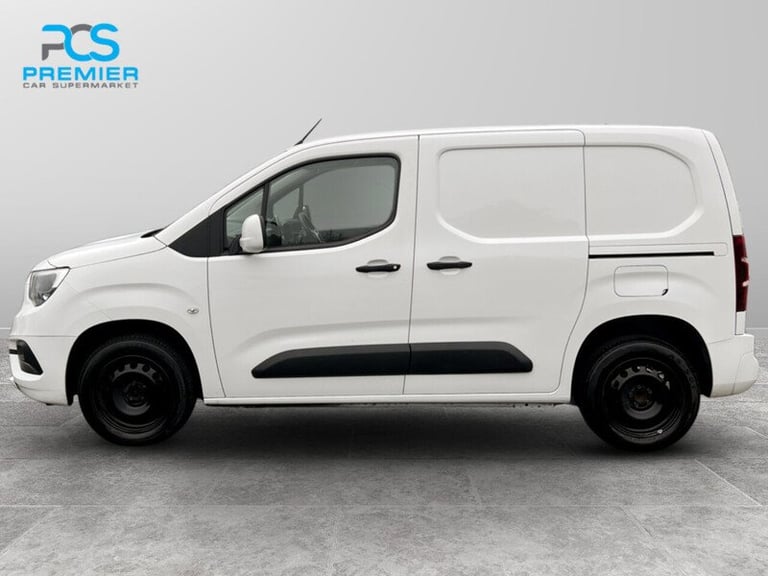 2021 Vauxhall Combo Turbo D 2300 Sportive Panel Van Diesel Manual