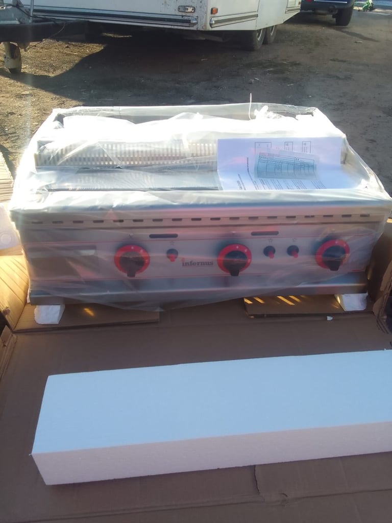 Catering equipment commercial gas griddles fryers restaurant trailer cafe pub equipment 