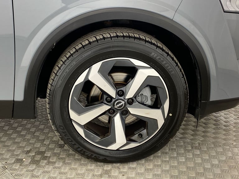 2023 Nissan Qashqai 1.3 DiG-T MH 158 N-Connecta 5dr Xtronic Hatchback Petrol Automatic