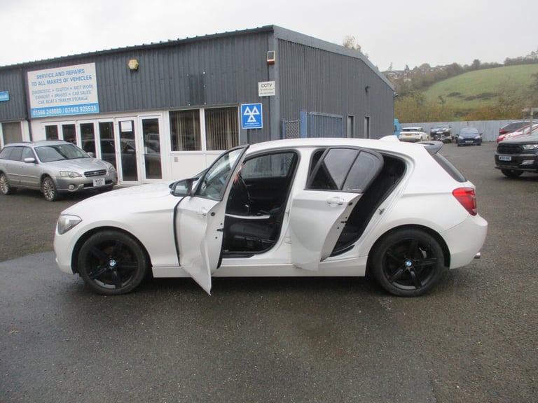 2013 BMW 1 Series 116d EfficientDynamics 5dr HATCHBACK Diesel Manual