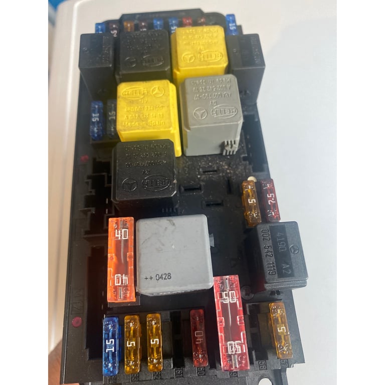 Mercedes Benz CLK Front Fuse Box, PN: 209 545 09 01, Fit 03-2009 W209