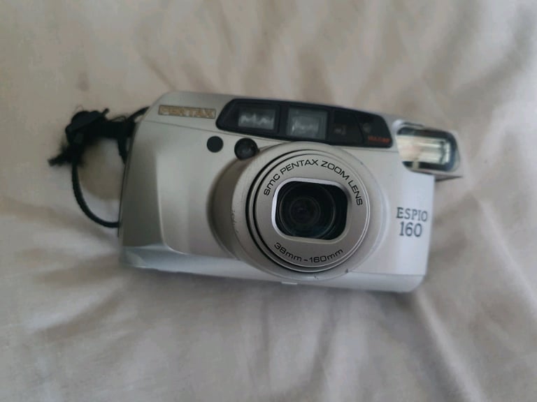 Pentax Espio 160 35mm fully automatic camera