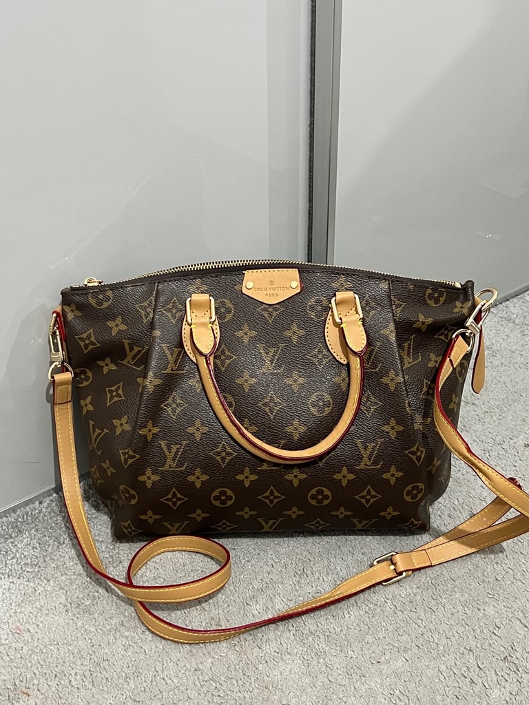 image for Louis Vuitton hand bag