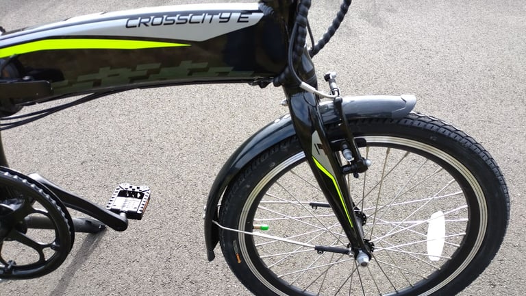 Carrera Crosscity Folding Electric Bike eBike