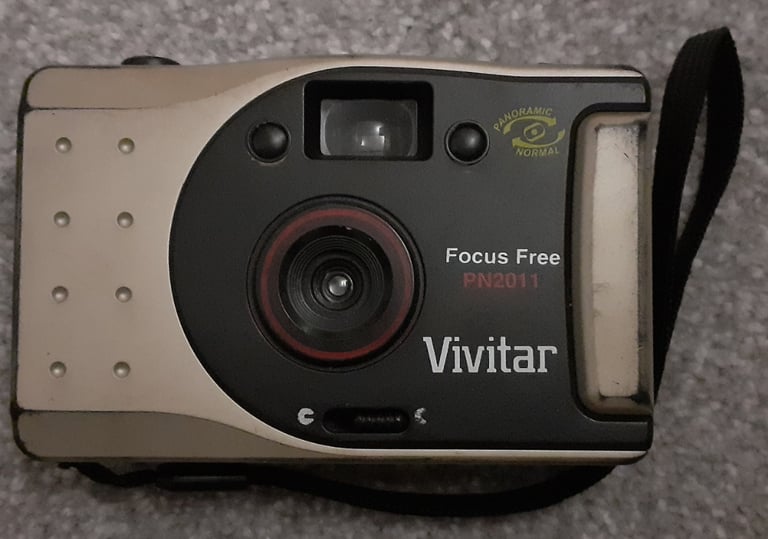Focus Free 35 mm reusable camera
