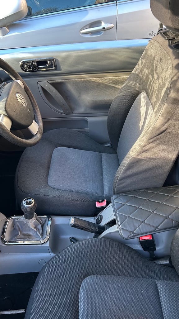 Volkswagen, BEETLE, Hatchback, 2004, Manual, 1390 (cc), 3 doors