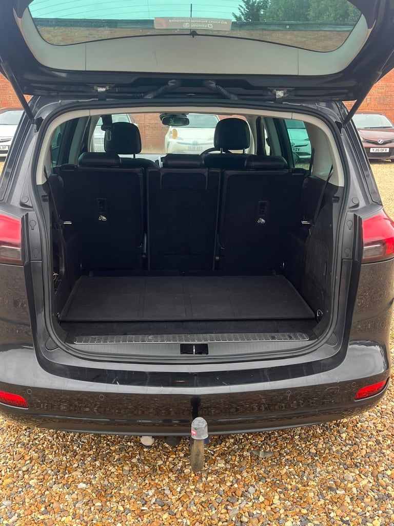 2013 Vauxhall Zafira Tourer 1.4T 16V SE Euro 5 5dr MPV Petrol Manual