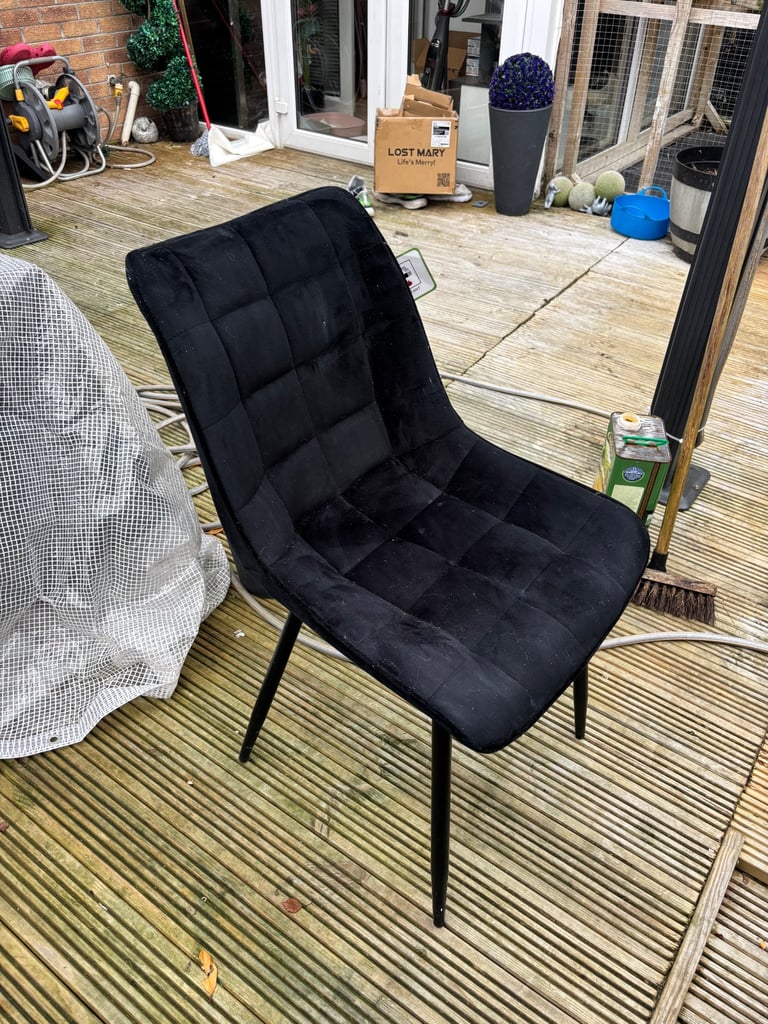 Black dining chairs