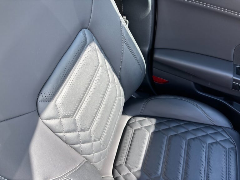 2023 Ford Puma 1.0 EcoBoost Hybrid mHEV 155 ST-Line Vignale 5dr Hatchback Petrol Manual