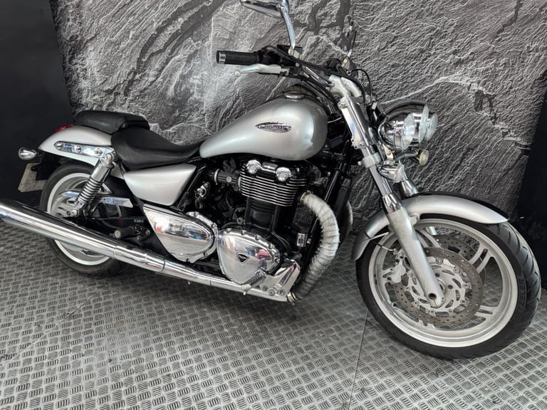 TRIUMPH THUNDERBIRD 1600 2009