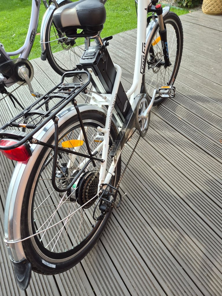 2 x Freego Electric Bikes