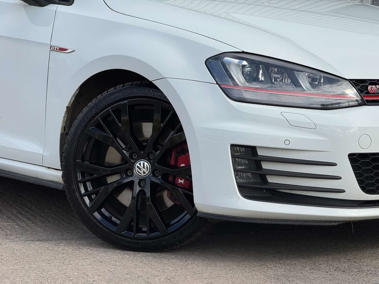 2015 Volkswagen Golf 2.0 Golf GTi Launch 3dr - NATIONAL DELIVERY* Hatchback Petrol Manual