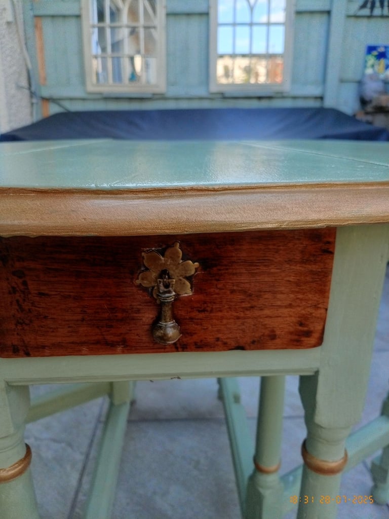 Gateleg Table