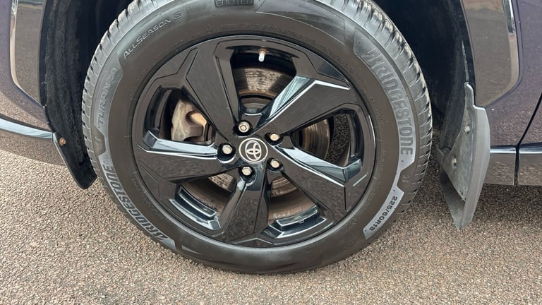 2019 Toyota RAV4 2.5 VVT-i Hybrid Dynamic 5dr CVT Hybrid Estate Estate Hybrid Automatic