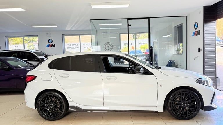 2023 BMW 1 Series 1.5 118i M Sport (LCP) Euro 6 (s/s) 5dr Hatchback Petrol Manual