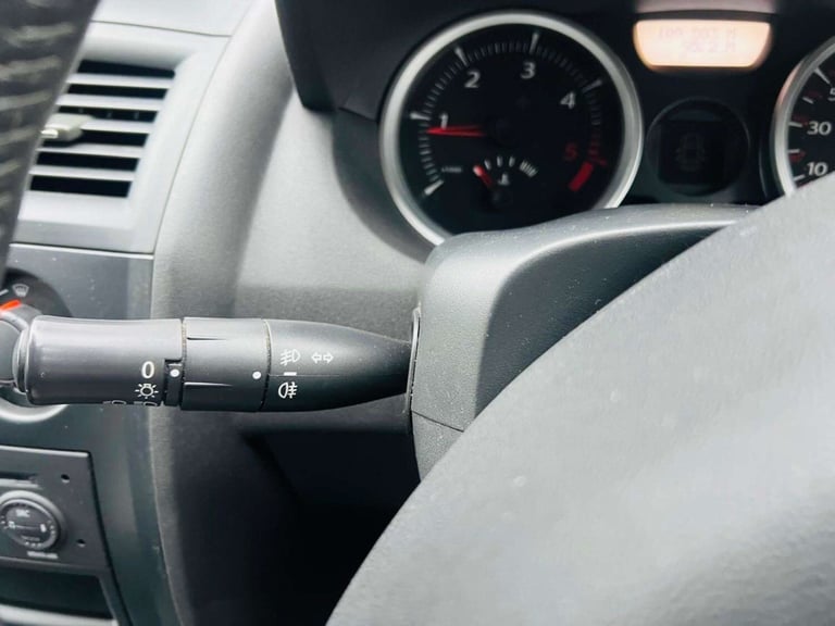 2008 Renault Megane 1.9 dCi FAP Dynamique S Estate 5dr Diesel Manual (154 g/km, 130 bhp) Estate D...