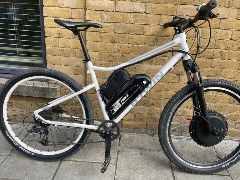 image for 1000w Btwin riversides E-bike brand new tyres