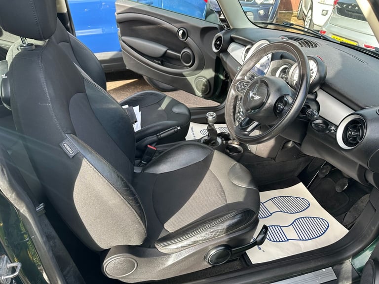 2012 MINI Hatch 1.6 Cooper 3dr HATCHBACK Petrol Manual