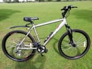 Apollo XC26 mountain bike 20&quot; frame 18 speed 26&quot; wheels in stunning co