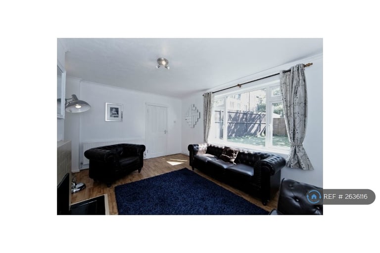 4 bedroom house in Sandmere Road, London, SW4 (4 bed) (#2636116)