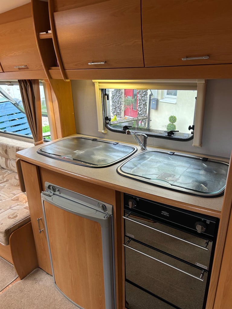 2010 Compass corona 
