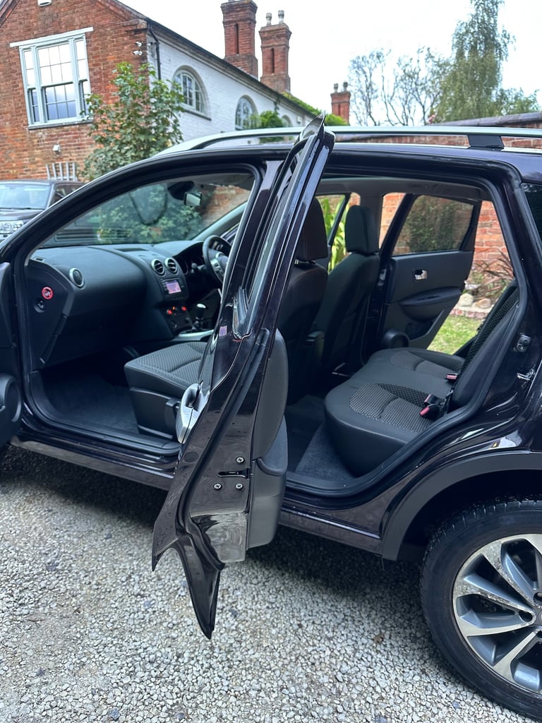 2010 Nissan Qashqai 1.5 dCi N-Tec 5dr HATCHBACK Diesel Manual